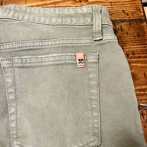 Joe’s khaki green low rise jeans - Picture 5 of 5